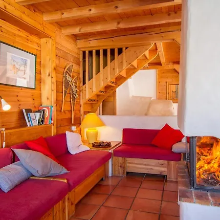 Le Troll Hameau Des Chazals Hautes Alpes