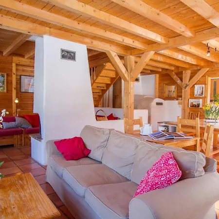 Le Troll Hameau Des Chazals Hautes Alpes Nevache