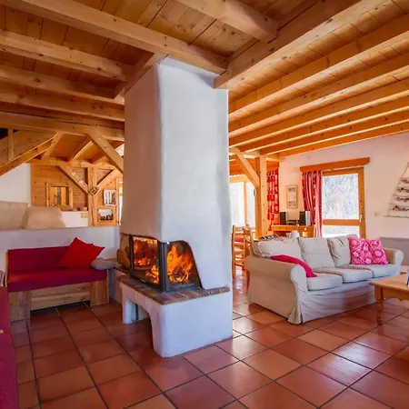 Le Troll Hameau Des Chazals Hautes Alpes Nevache